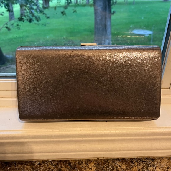 Natasha Clutch - Picture 2 of 5